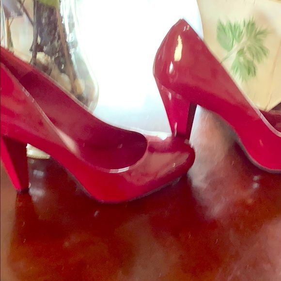 INC International Concepts Shoes - Red pump